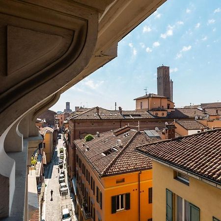 Monolocale Sui Tetti Di Bologna - Via Indipendenza Appartement Buitenkant foto