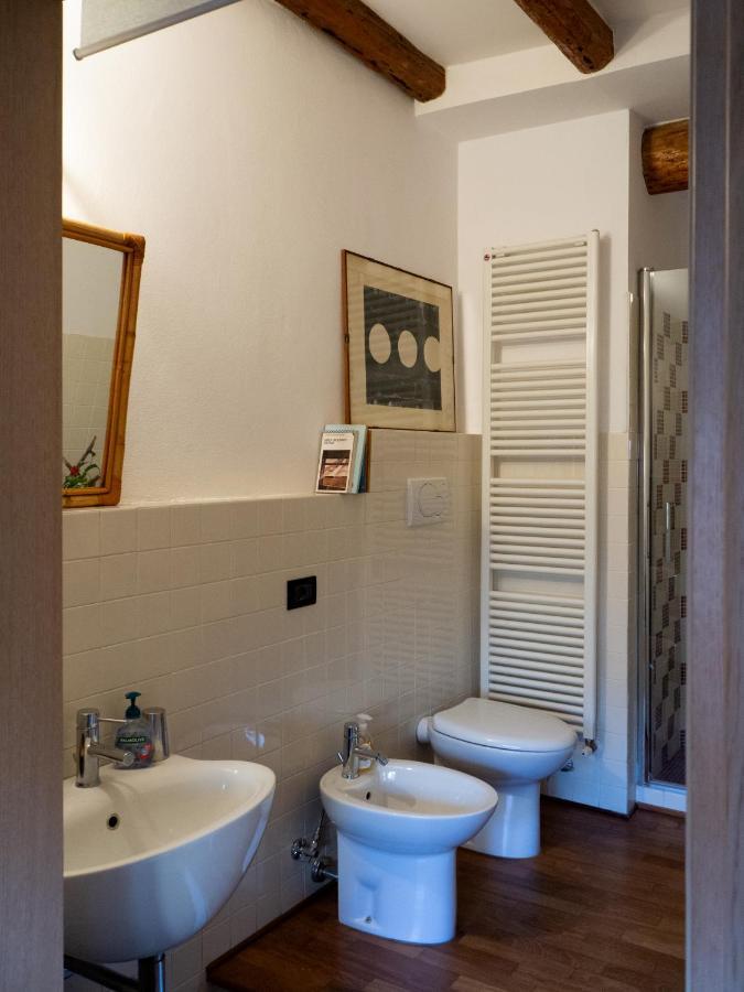 Monolocale Sui Tetti Di Bologna - Via Indipendenza Appartement Buitenkant foto