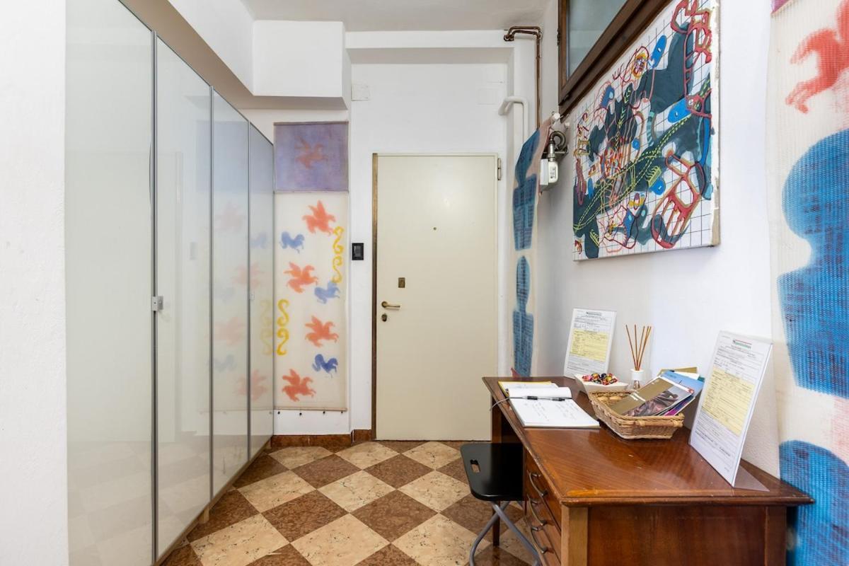 Monolocale Sui Tetti Di Bologna - Via Indipendenza Appartement Buitenkant foto