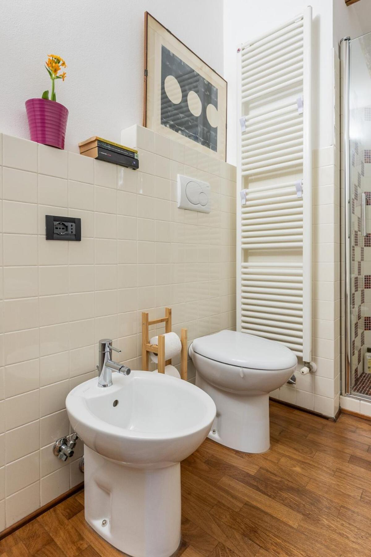 Monolocale Sui Tetti Di Bologna - Via Indipendenza Appartement Buitenkant foto